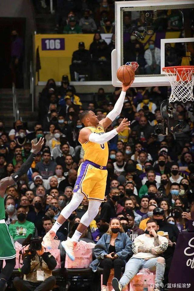 爱游戏-足总杯赛前再迎强敌，夏洛特黄蜂再遭质疑，主帅态度——质疑声仍在，资深球员宣示担当的简单介绍