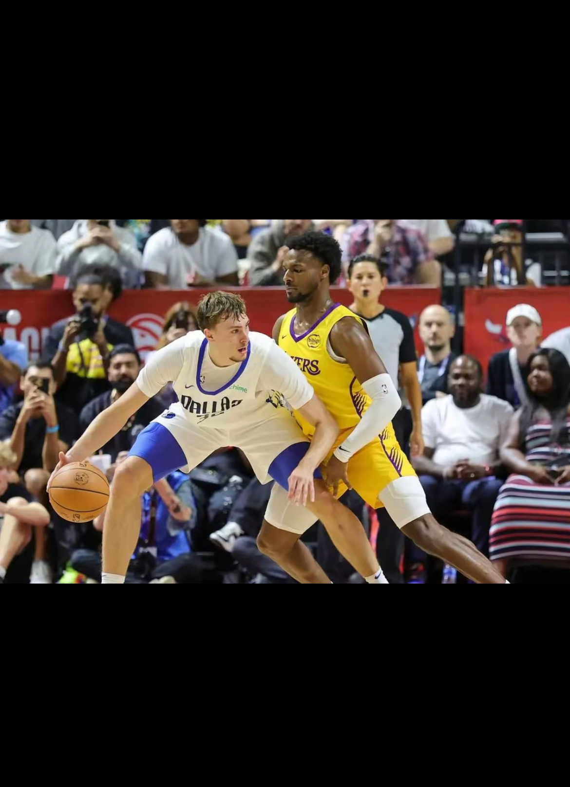 爱游戏APP-赛前成都蓉城战术微调：NBA季后赛节点到来，压力陡增，资深球员宣示担当的简单介绍