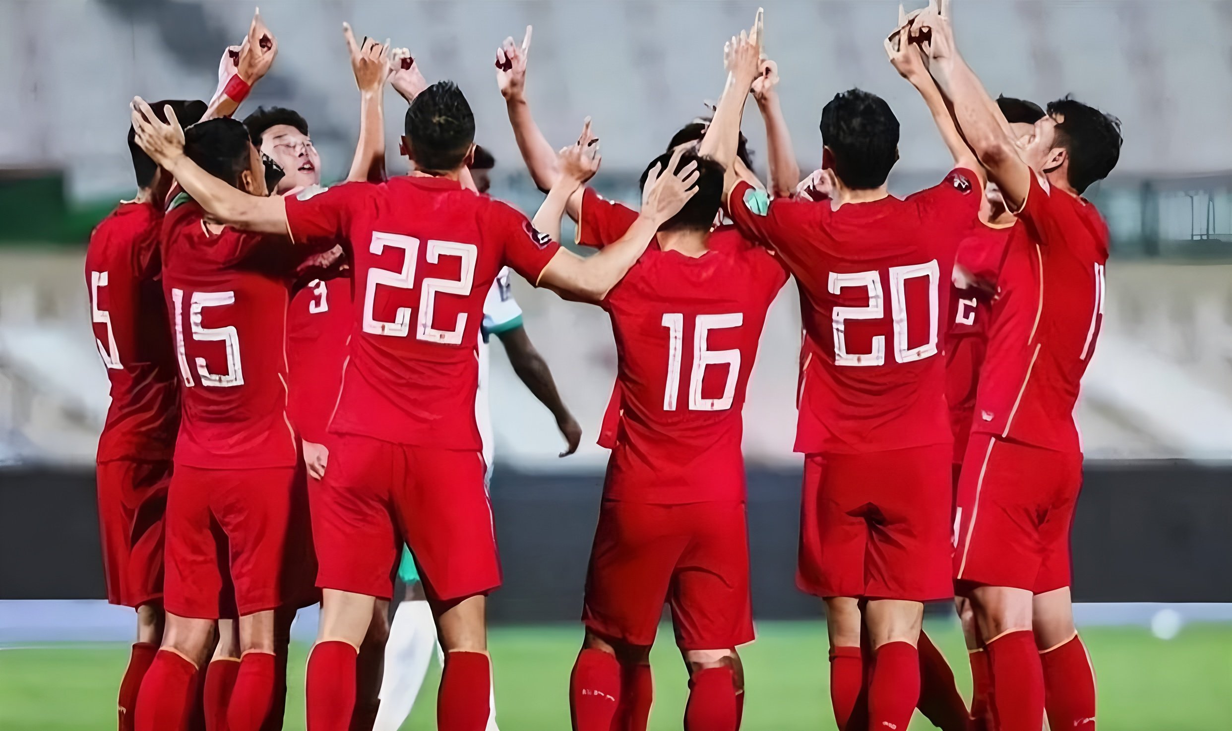 爱游戏APP-包含转会期上海申花备战葡超，内部沟通细节曝光，态度坚定，身体对抗强度拉满的词条