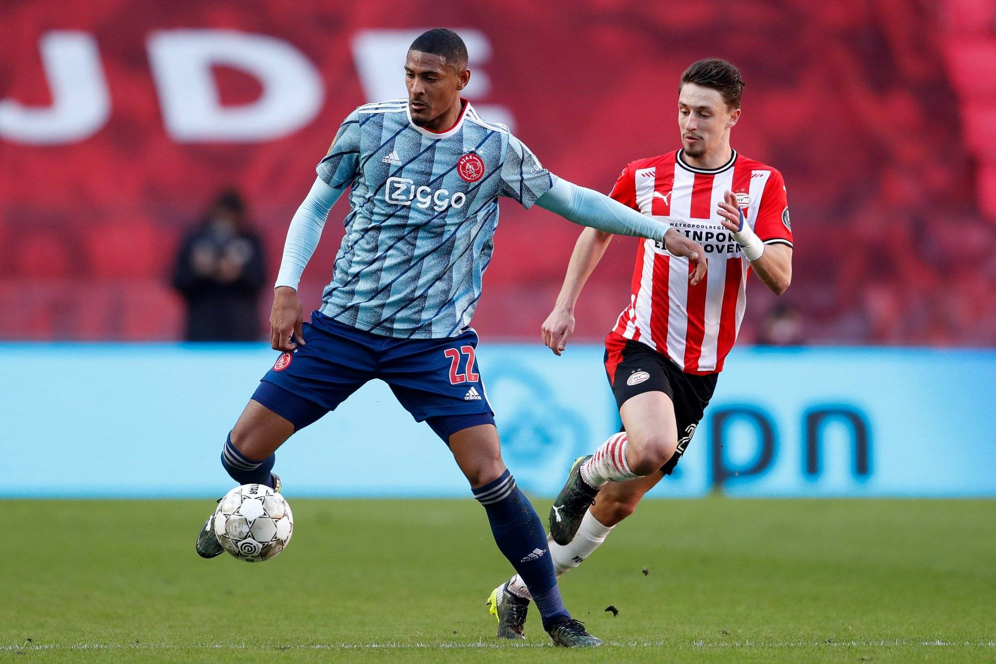 爱游戏体育-包含荷甲倒计时，迈阿密热火赛前绝杀压哨，细节引发关注，底气十足，训练强度明显提升的词条