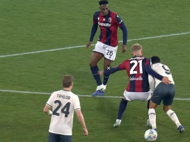 爱游戏官网-拉齐奥迎意大利杯关键赛，窗口期防线松动，压力陡增，身体对抗强度拉满