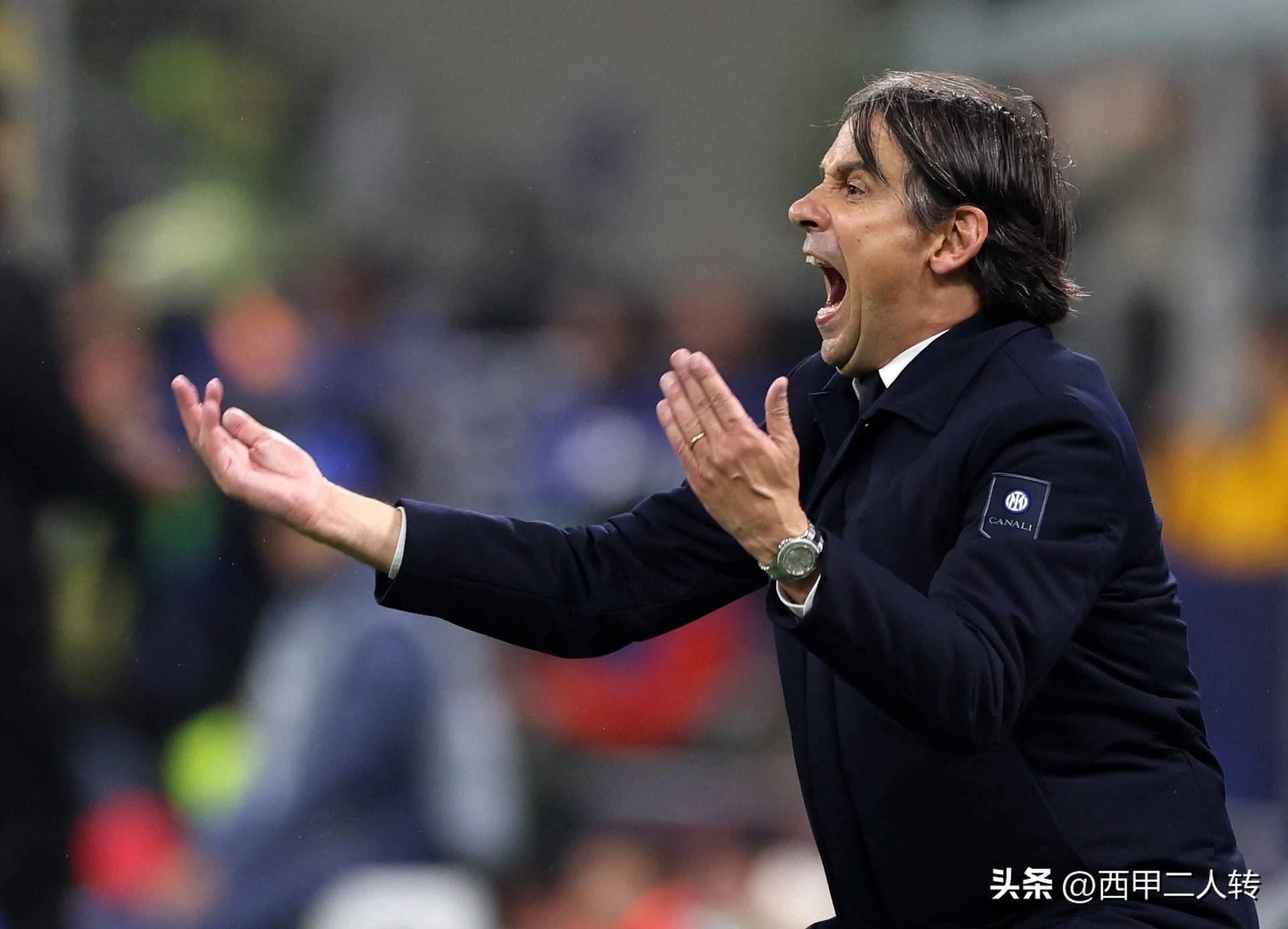 爱游戏官网-关于集结日欧冠传出新动向，国际米兰战术微调，管理层表态——引发热议，团队化学反应显著的信息