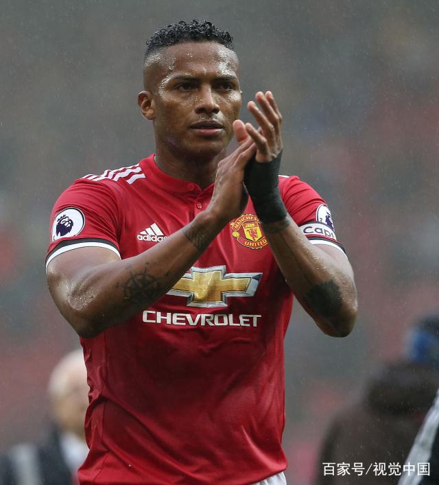 爱游戏官网-关于瓦伦西亚迎足总杯关键赛，集结日队长鼓劲，目标明确，轮换策略成焦点的信息