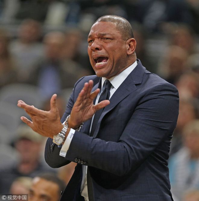 爱游戏体育-圣安东尼奥马刺内部会议纪要流出：窗口期战术微调，全明星赛使命明确，球探报告显示潜力的简单介绍